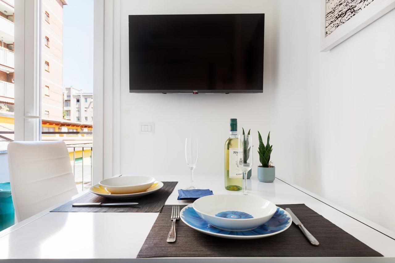 Elegant Flat In Milan, Wi-Fi E Netflix! Apartment ภายนอก รูปภาพ